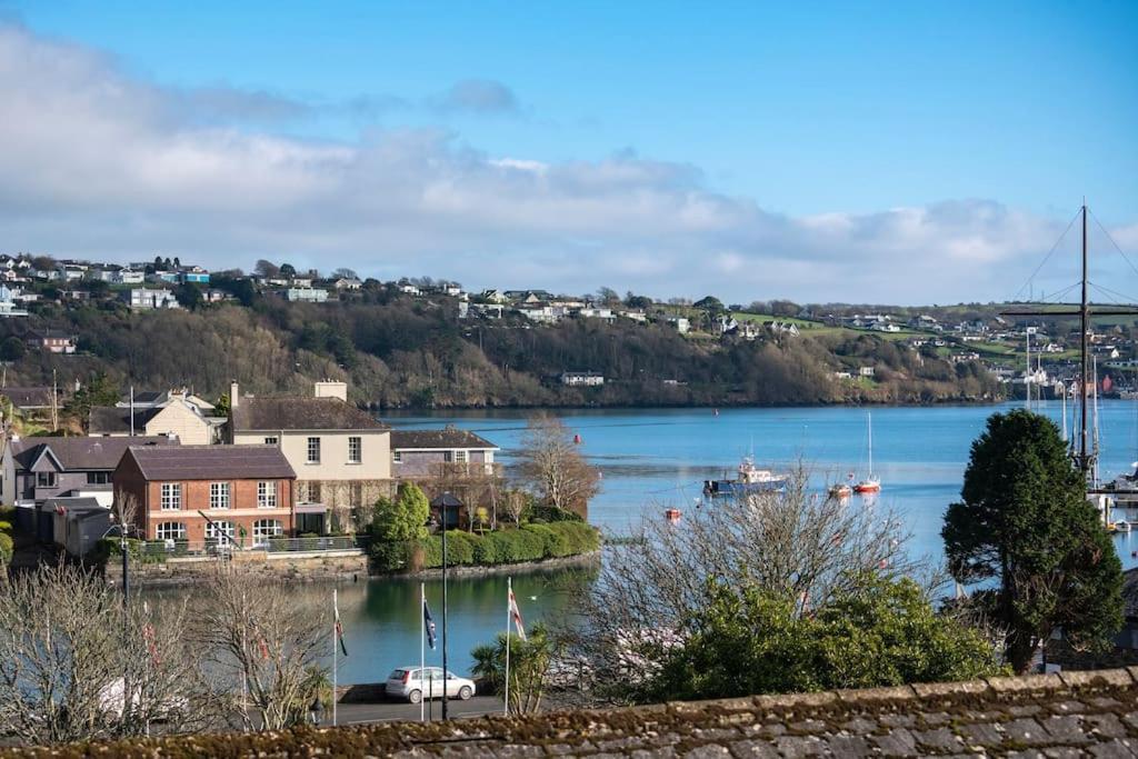 The Beacon Kinsale County Cork Villa Exterior photo